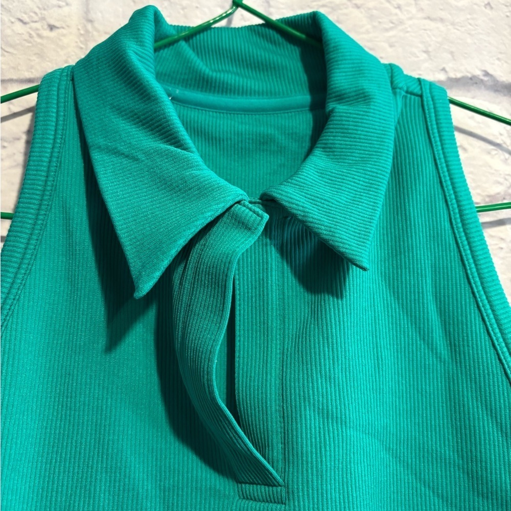 New Athleta Aurora Crop Polo Tank Medium - Picture 5 of 9